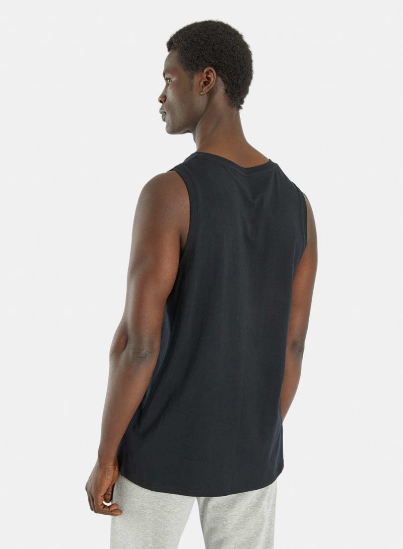 Kiabi Plain Sleeveless Pyjama Top - Image 1